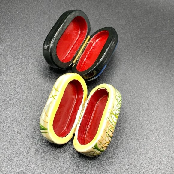 Russian Lacquer Pill Boxes Set Butterfly Boat Pill Shape Miniature Trinket Boxes - Picture 5 of 10
